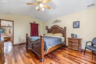 4738 NE 48th Pl, Portland, OR 97218 - Photo 17