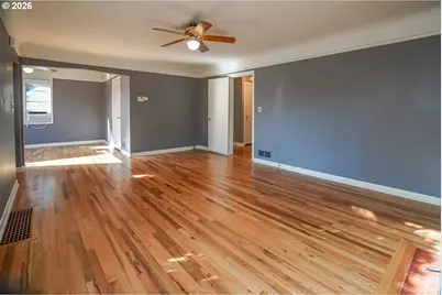 2110 Laurel Pl, Vancouver, WA 98661 - Photo 9