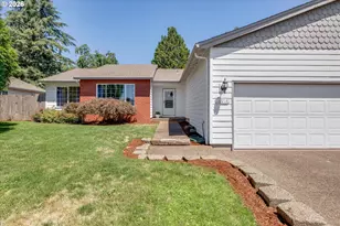 18918 Highland Dr, Oregon City, OR 97045 - Photo 5