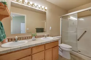 18918 Highland Dr, Oregon City, OR 97045 - Photo 27