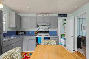 310 Avenue K, Seaside, OR 97138 - Photo 3