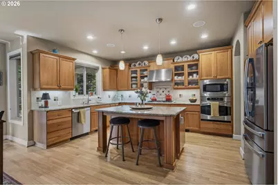 5352 Washington Ct, Lake Oswego, OR 97035 - Photo 3
