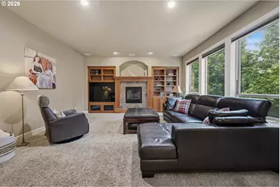 5352 Washington Ct, Lake Oswego, OR 97035 - Photo 17