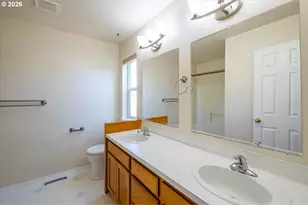 374 NE Burma Ct, Salem, OR 97301 - Photo 21