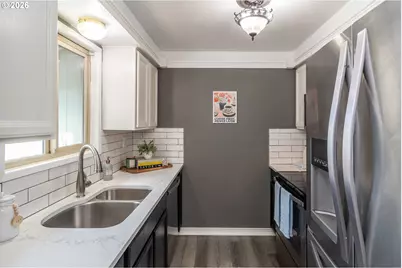 2731 W Lorraine Ave, Roseburg, OR 97471 - Photo 17