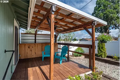 2731 W Lorraine Ave, Roseburg, OR 97471 - Photo 39