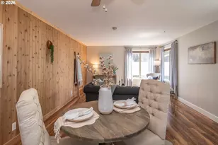 2731 W Lorraine Ave, Roseburg, OR 97471 - Photo 7