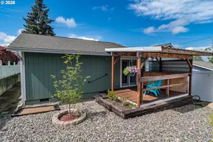2731 W Lorraine Ave, Roseburg, OR 97471 - Photo 41