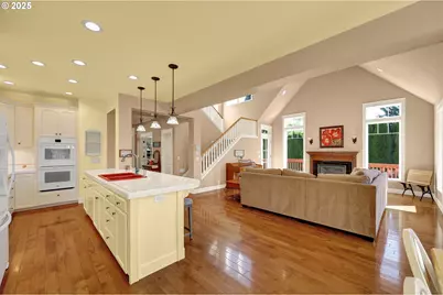 2011 River Loop 1, Eugene, OR 97404 - Photo 11