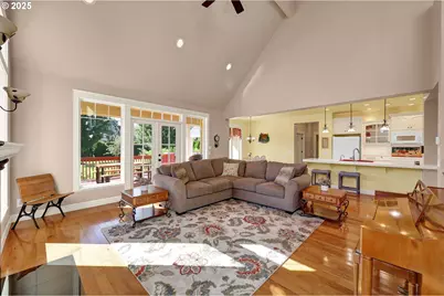 2011 River Loop 1, Eugene, OR 97404 - Photo 15