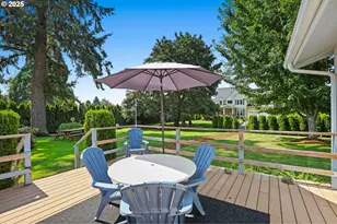 2011 River Loop 1, Eugene, OR 97404 - Photo 43