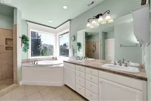 2011 River Loop 1, Eugene, OR 97404 - Photo 19