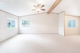 51547 SE Oak Grove Dr, Scappoose, OR 97056 - Photo 23