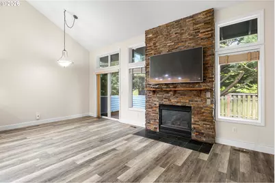 8012 SW Colin Ct, Portland, OR 97223 - Photo 11