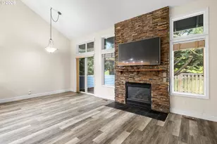 8012 SW Colin Ct, Portland, OR 97223 - Photo 11