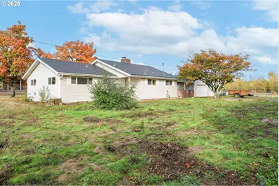 8975 S Pacific Hwy, Monmouth, OR 97361 - Photo 1