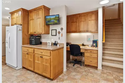 6820 SW George Millican Rd, Prineville, OR 97754 - Photo 9