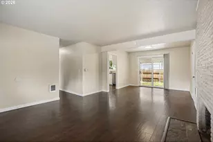 16820 SE Alder St, Portland, OR 97233 - Photo 9