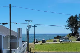 246 6th St, Port Orford, OR 97465 - Photo 3