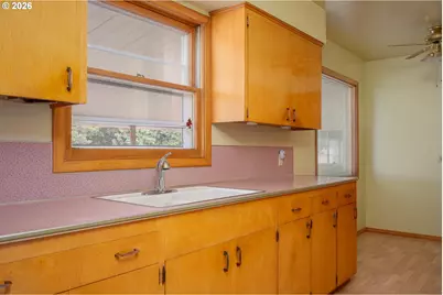 34970 Sykes Rd, Saint Helens, OR 97051 - Photo 11