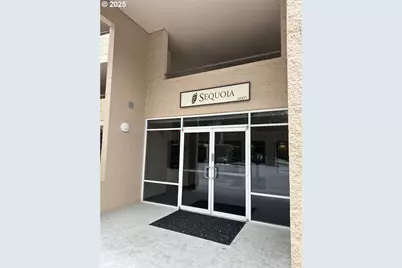 6605 W Burnside Rd #152, Portland, OR 97210 - Photo 3