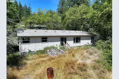 18768 Olympia Rd, Brookings, OR 97415 - Photo 41