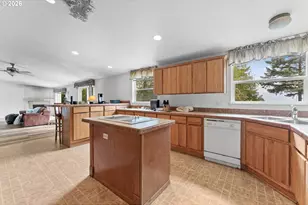 18768 Olympia Rd, Brookings, OR 97415 - Photo 9