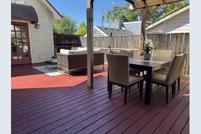 7252 N Jordan Ave, Portland, OR 97203 - Photo 21