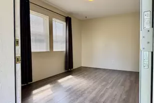 7252 N Jordan Ave, Portland, OR 97203 - Photo 17