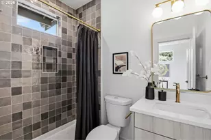 4058 SE Long St, Portland, OR 97202 - Photo 9