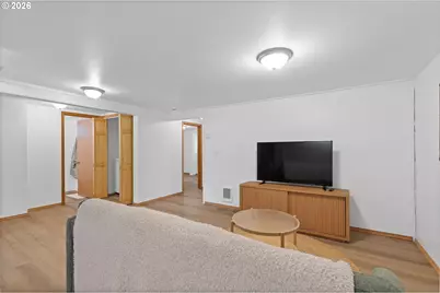 4773 N Yale St, Portland, OR 97203 - Photo 27