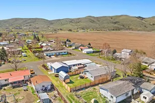 2320 21st St, Baker City, OR 97814 - Photo 29