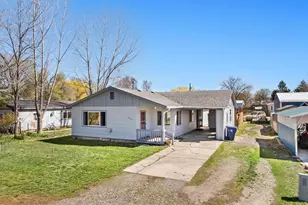 2320 21st St, Baker City, OR 97814 - Photo 33