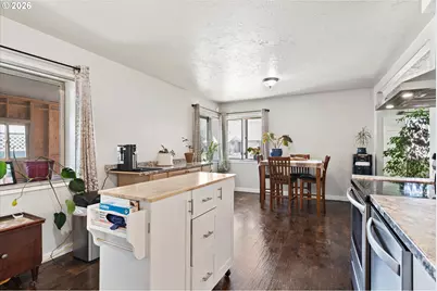 2320 21st St, Baker City, OR 97814 - Photo 9