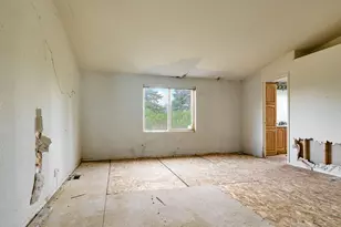 7065 Red Prairie Rd, Sheridan, OR 97378 - Photo 17