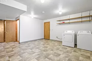 9252 SW 4th Ave, Portland, OR 97219 - Photo 25