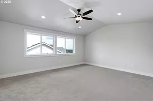 13945 SE Piper Cub Wy, Milwaukie, OR 97267 - Photo 23