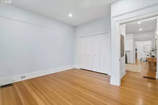 2338 NW Hoyt St, Portland, OR 97210 - Photo 9