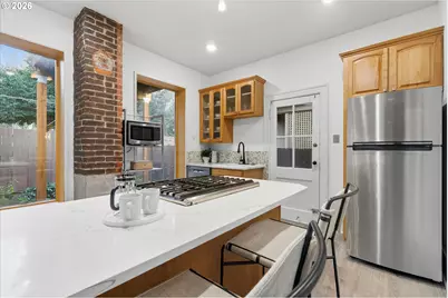 2338 NW Hoyt St, Portland, OR 97210 - Photo 23