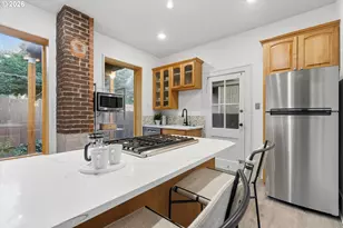 2338 NW Hoyt St, Portland, OR 97210 - Photo 23