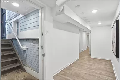 2338 NW Hoyt St, Portland, OR 97210 - Photo 29