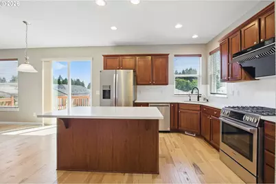 11001 NW 12th Ave, Vancouver, WA 98685 - Photo 11