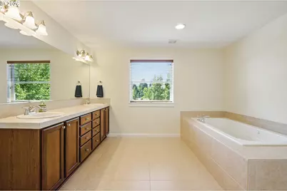 11001 NW 12th Ave, Vancouver, WA 98685 - Photo 23