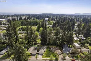 1038 NE 113th Ave, Portland, OR 97220 - Photo 29