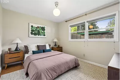 1038 NE 113th Ave, Portland, OR 97220 - Photo 17