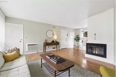 1038 NE 113th Ave, Portland, OR 97220 - Photo 7