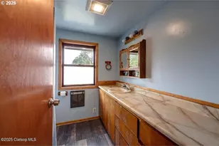 42684 Hillcrest Loop, Astoria, OR 97103 - Photo 25