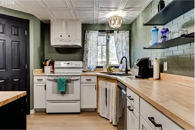 658 S 57th St #78, Springfield, OR 97478 - Photo 15