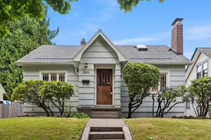 2833 NE 12th Ave, Portland, OR 97212 - Photo 1