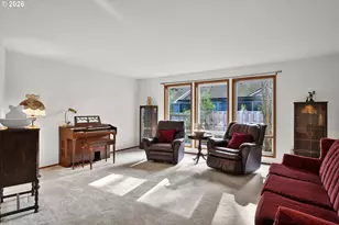 2356 N 22nd Ct, Florence, OR 97439 - Photo 7